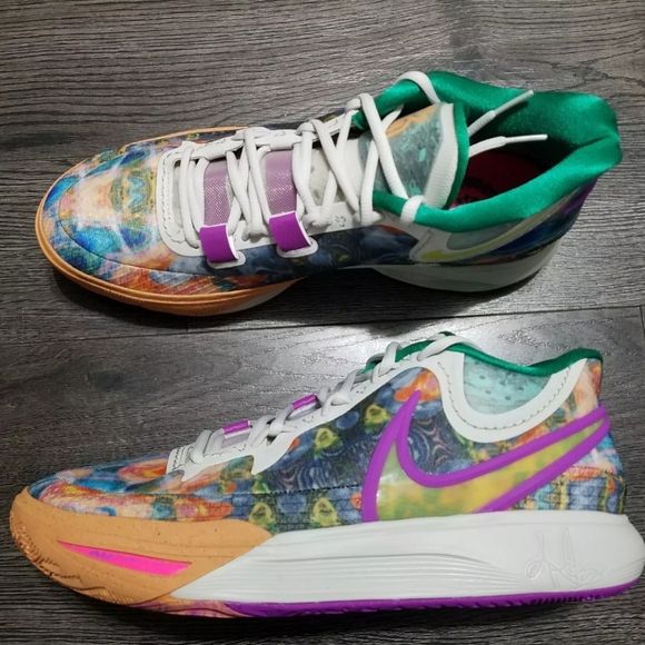 NIKE KYRIE 8 CIRCLE OF LIFE Basketball Shoes Mens size 10 Unreleased Rare